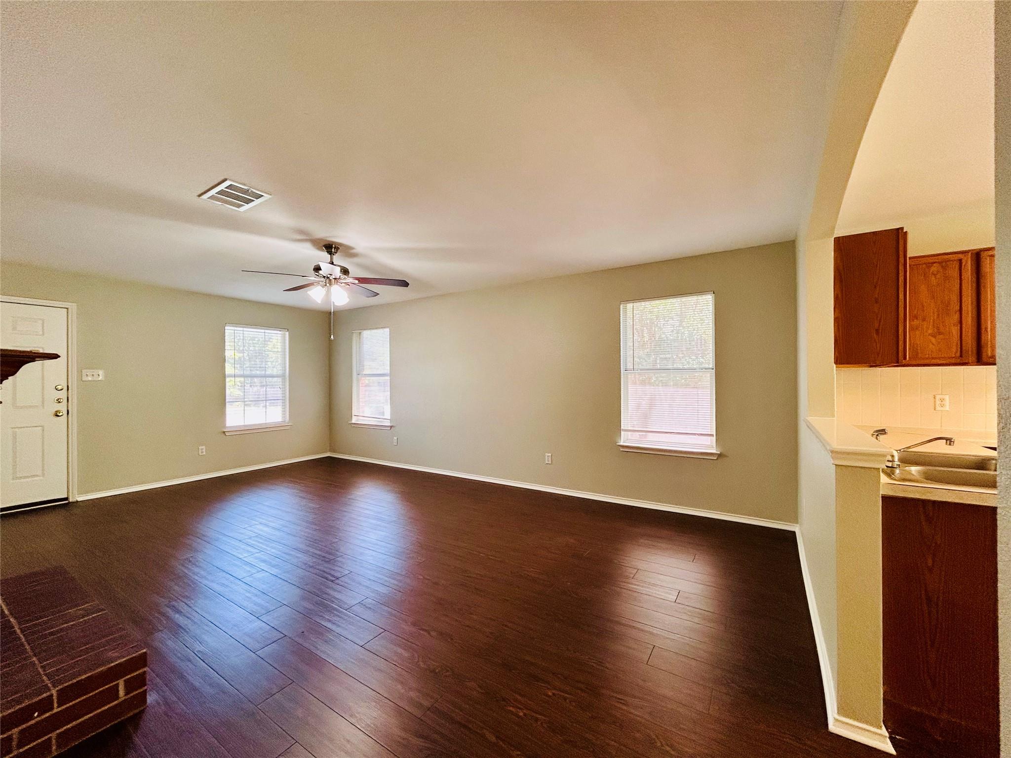 1144 Terra St, Round Rock, TX 78665