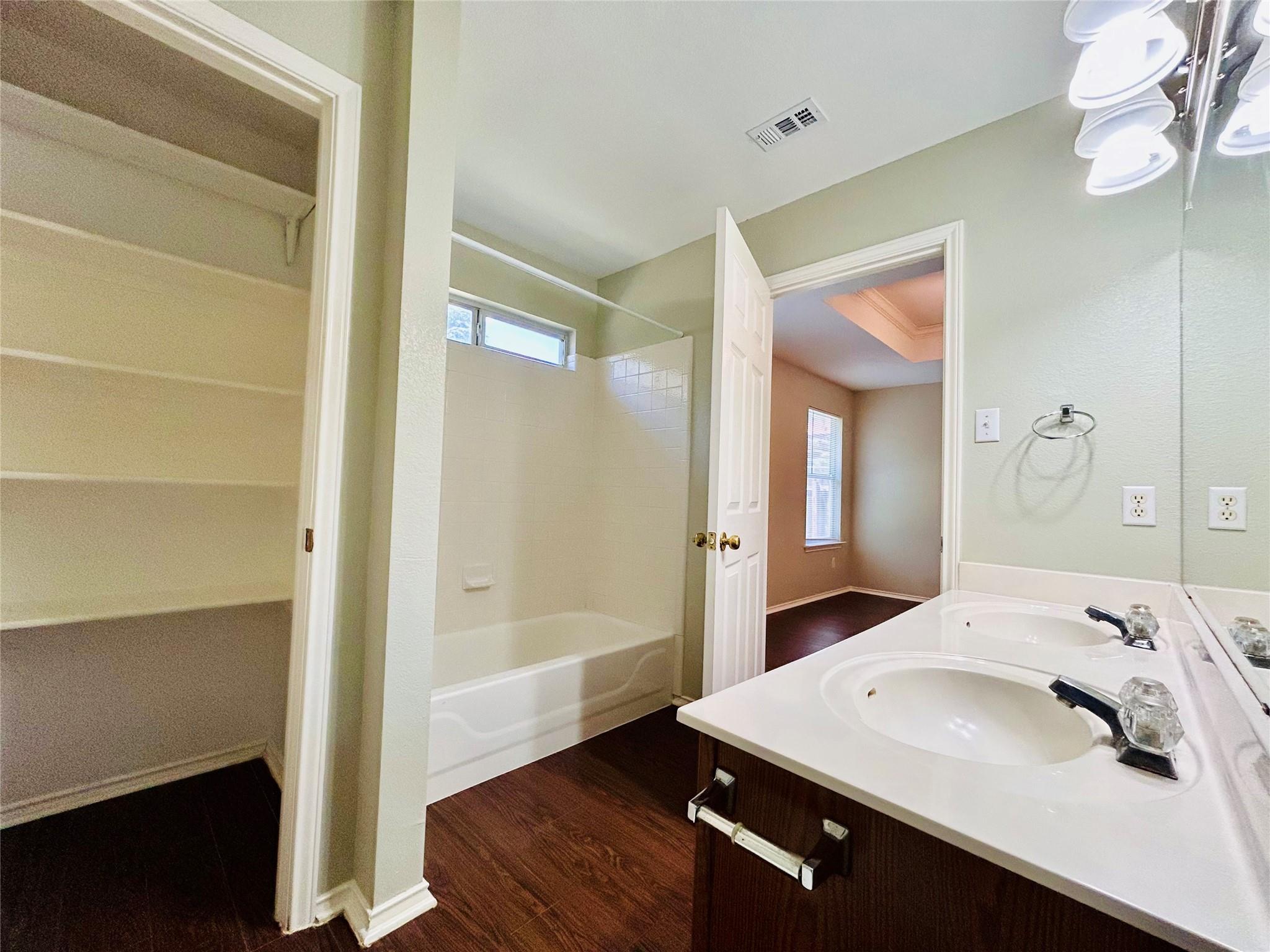 1144 Terra St, Round Rock, TX 78665