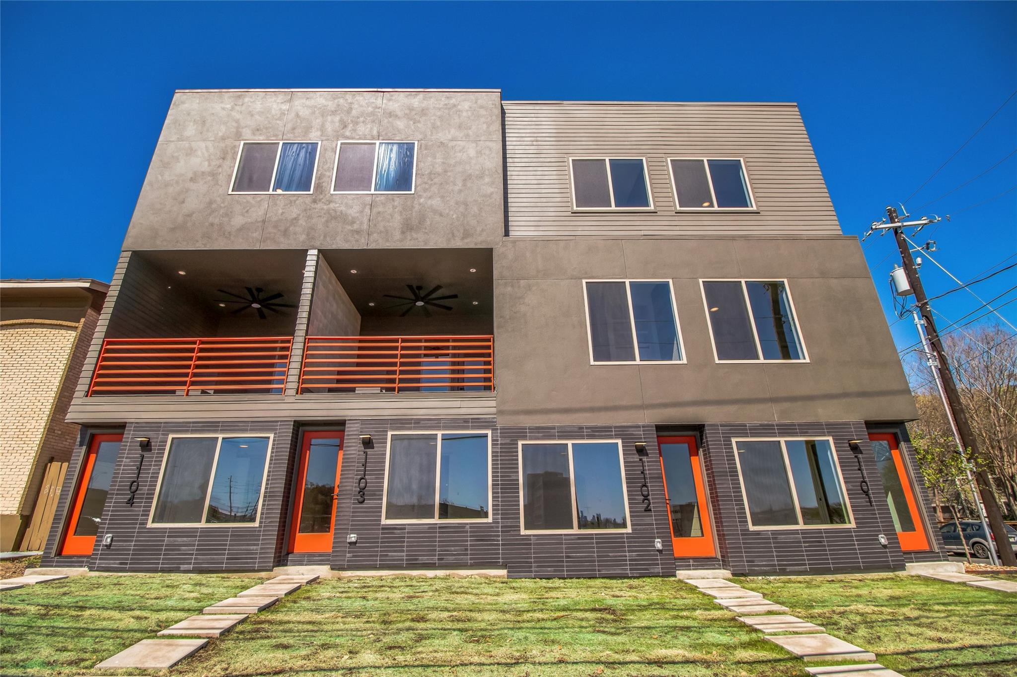 700 Denson Dr # 1104, Austin, TX 78752