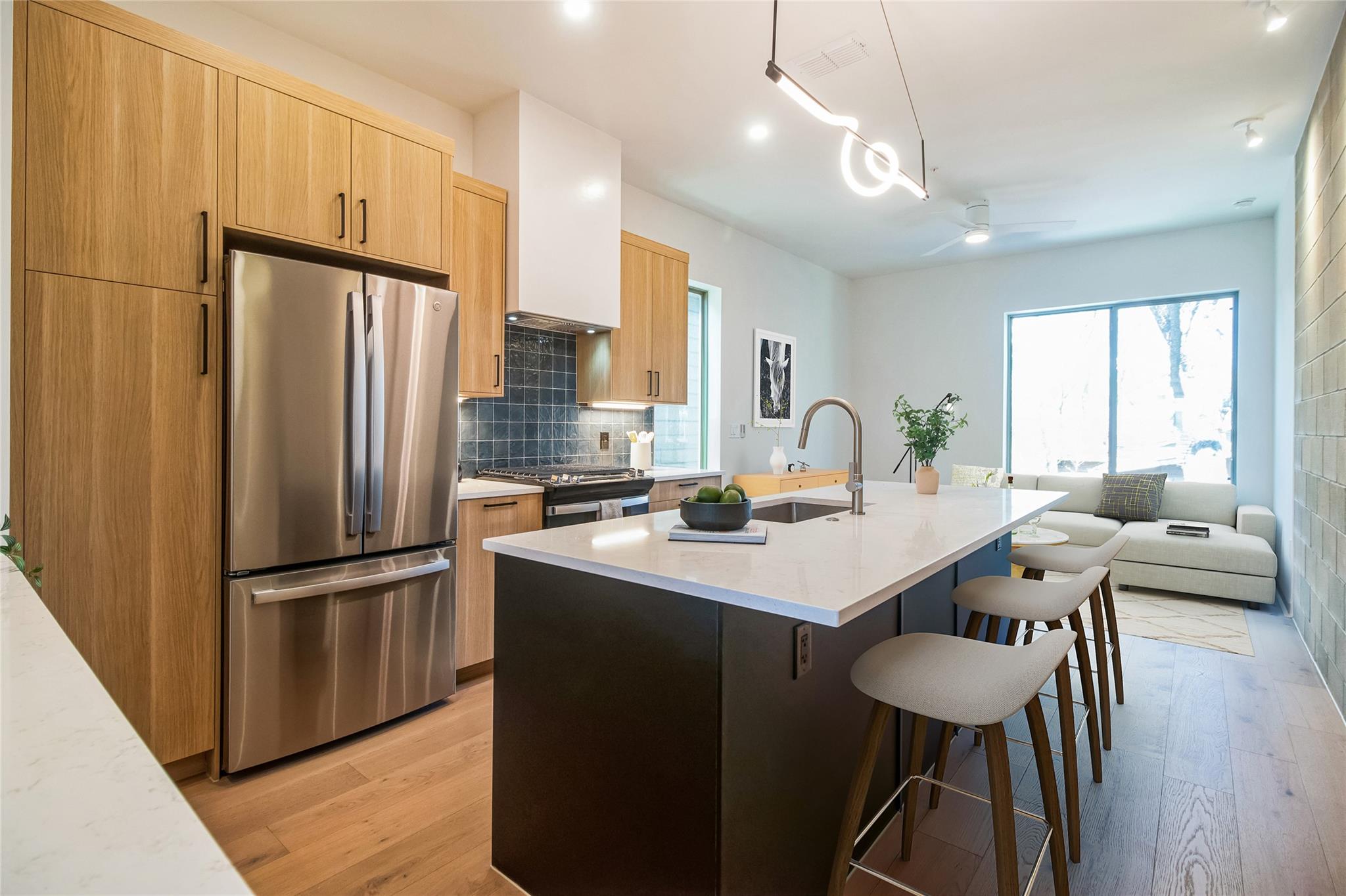 700 Denson Dr # 1104, Austin, TX 78752