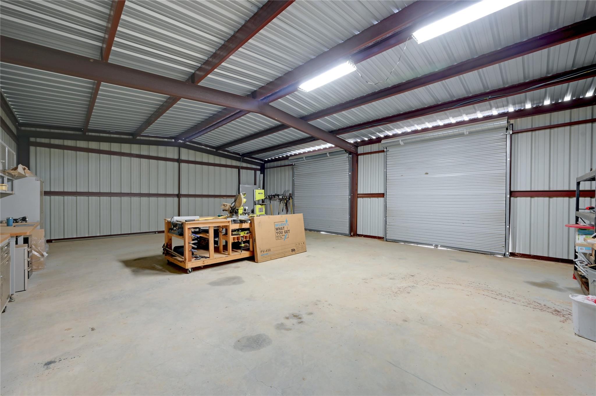 842 Cougar Dr, Canyon Lake, TX 78133