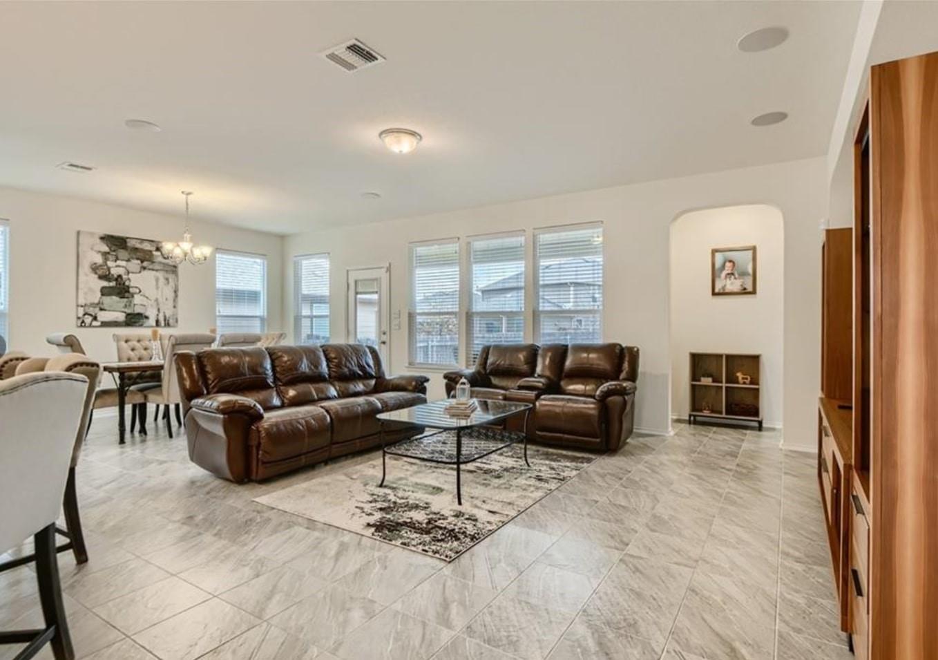 5836 Sardinia Dr, Round Rock, TX 78665