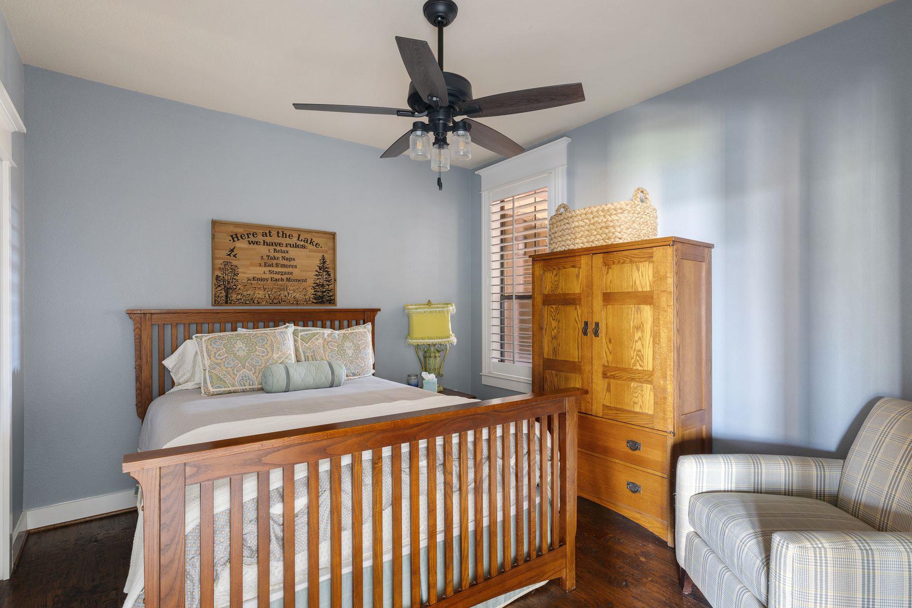 6704 Lantern View Dr # 202, Jonestown, TX 78645