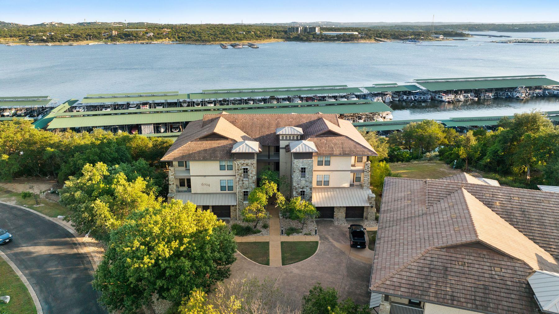 6704 Lantern View Dr # 202, Jonestown, TX 78645