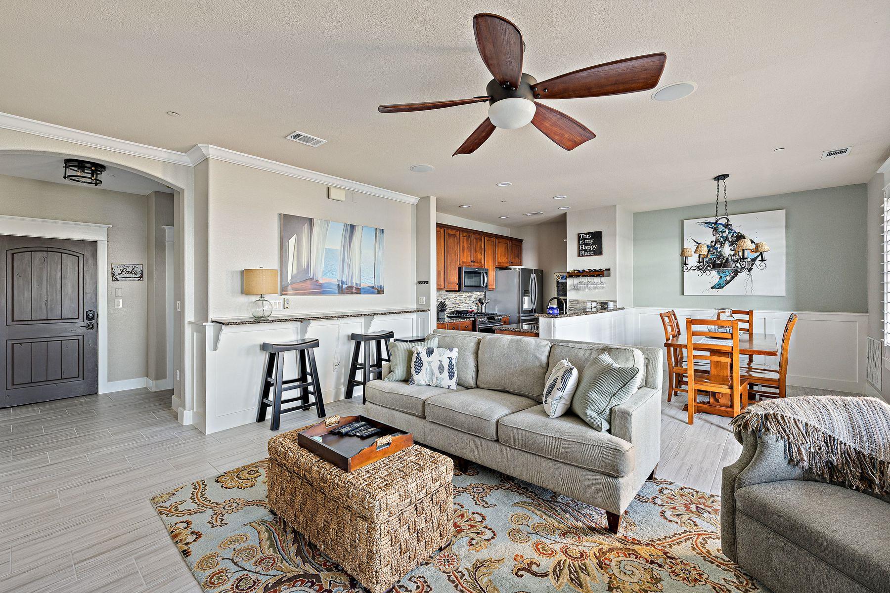 6704 Lantern View Dr # 202, Jonestown, TX 78645