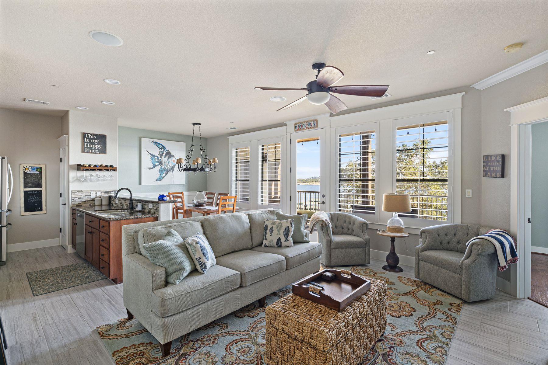 6704 Lantern View Dr # 202, Jonestown, TX 78645