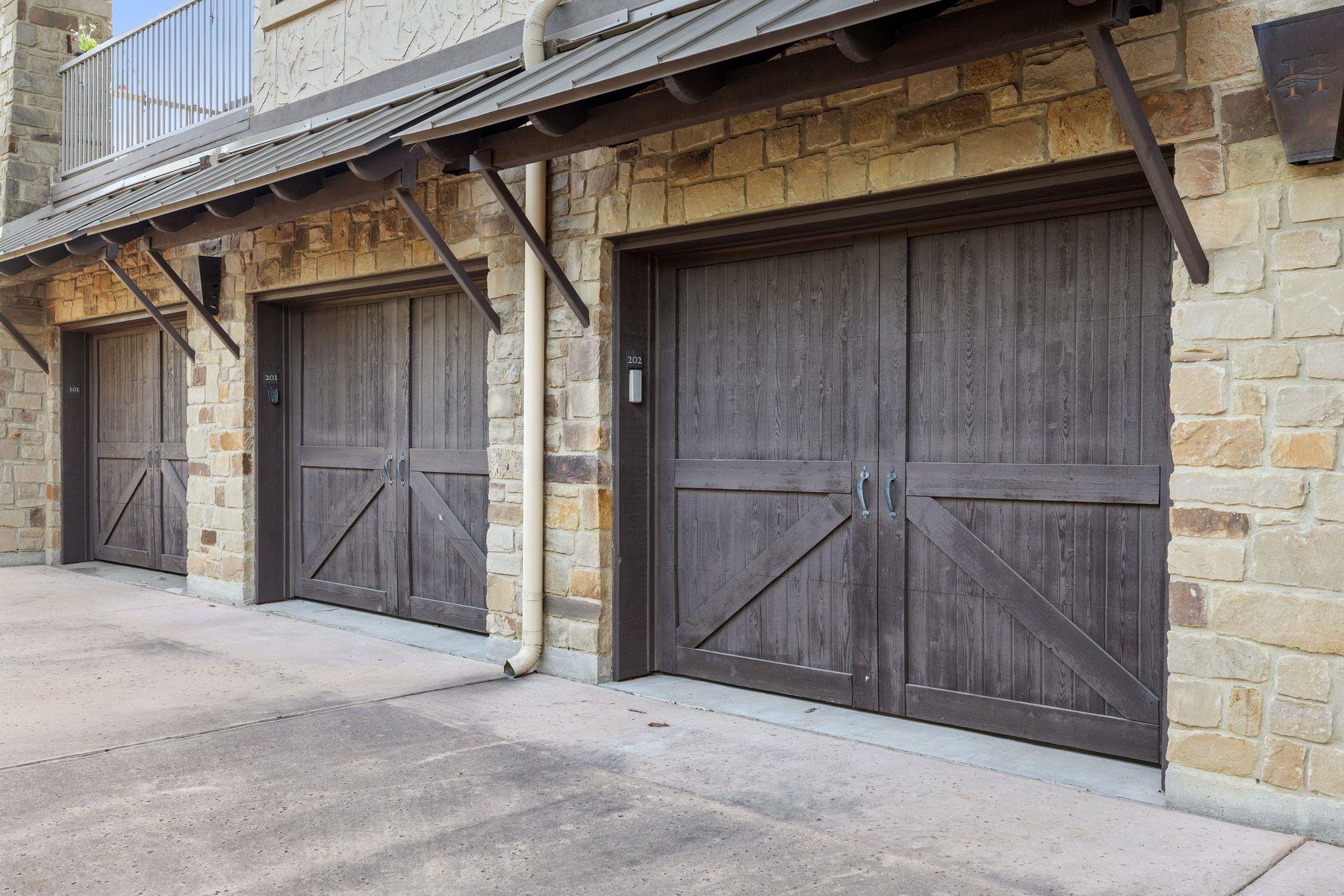 6704 Lantern View Dr # 202, Jonestown, TX 78645