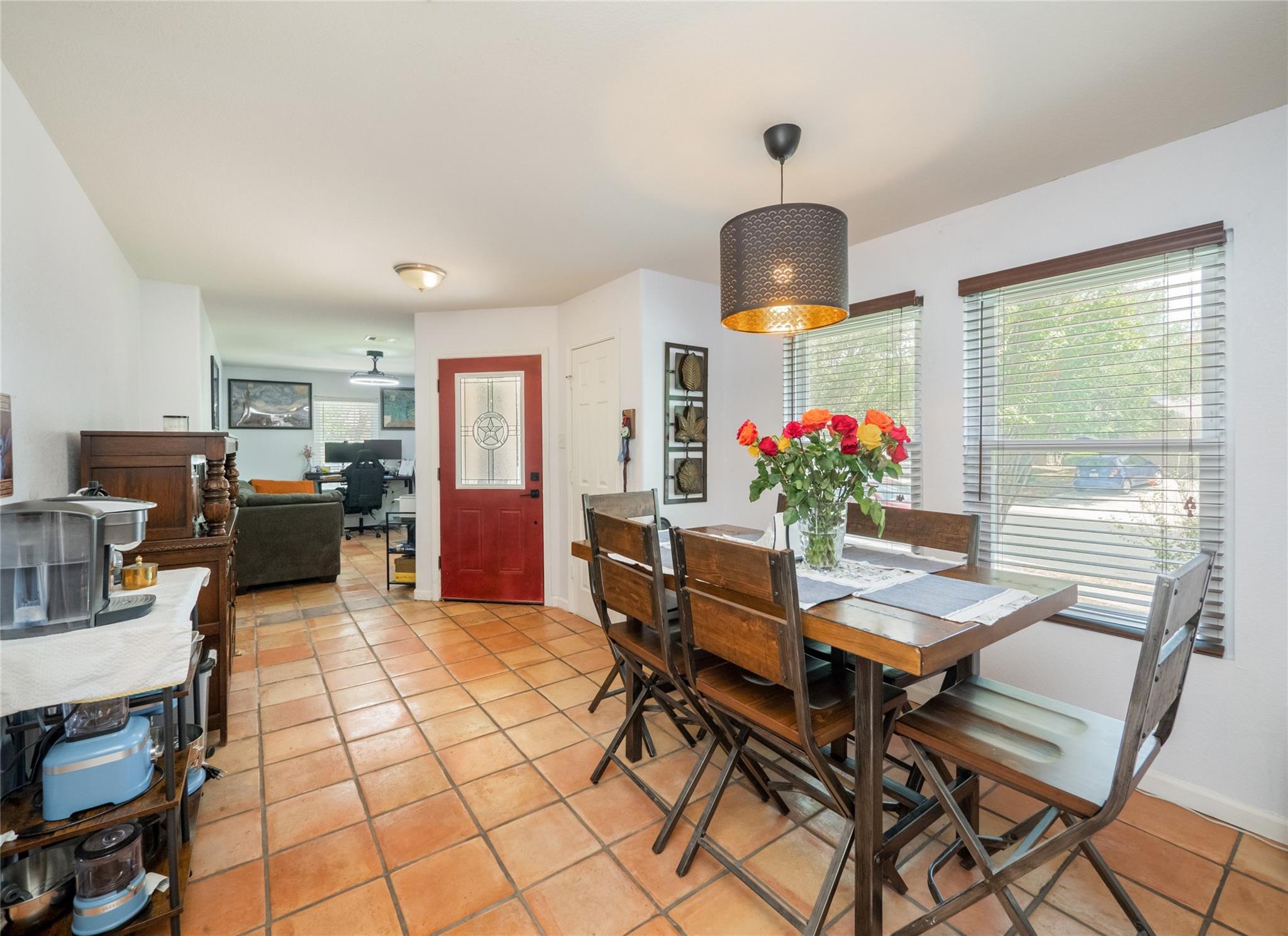 101 Texas Ash Cv, Manchaca, TX 78652