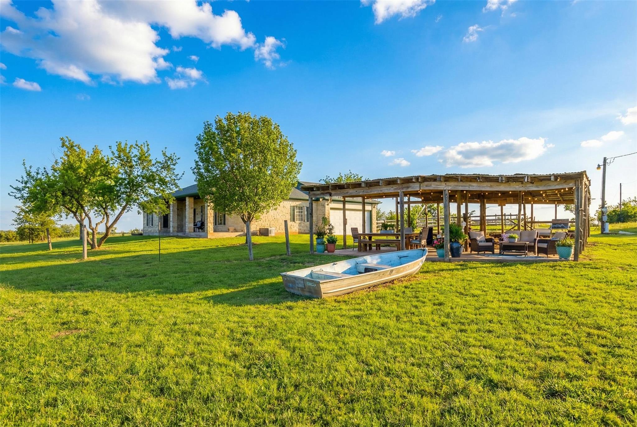 1644 county road 139, Hutto, TX 78634