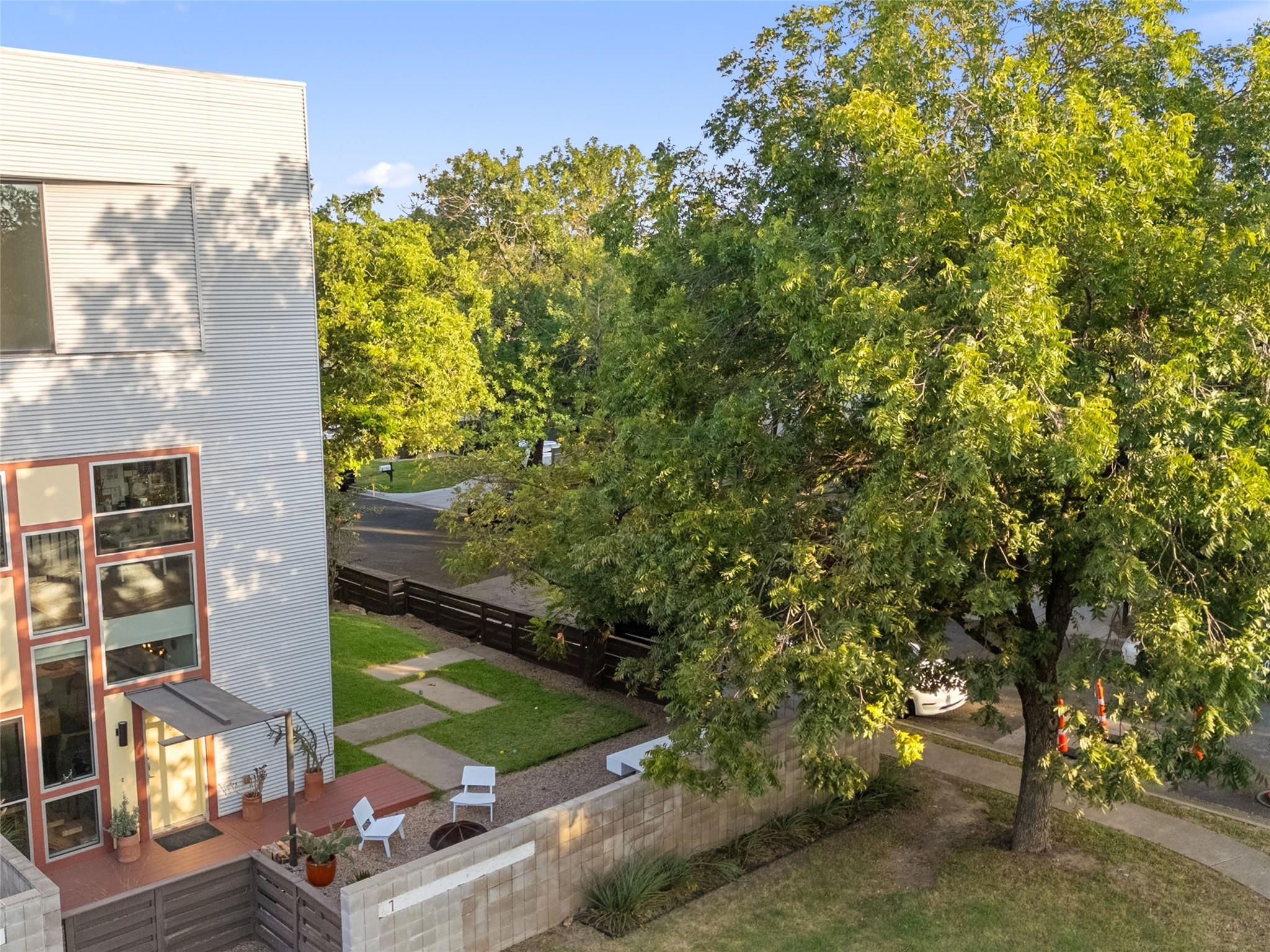 5502 Guadalupe St # 1, Austin, TX 78751