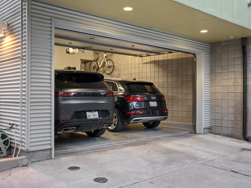 5502 Guadalupe St # 1, Austin, TX 78751