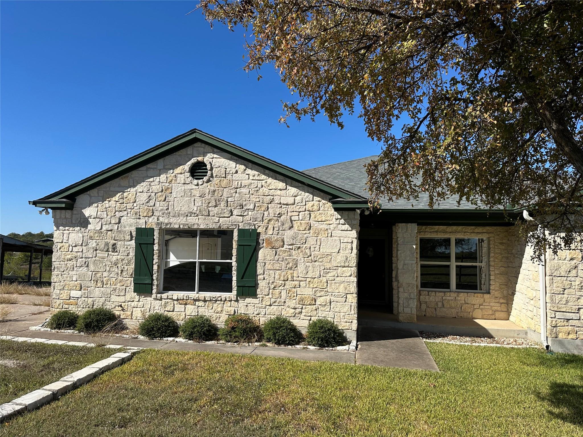 1644 county road 139, Hutto, TX 78634