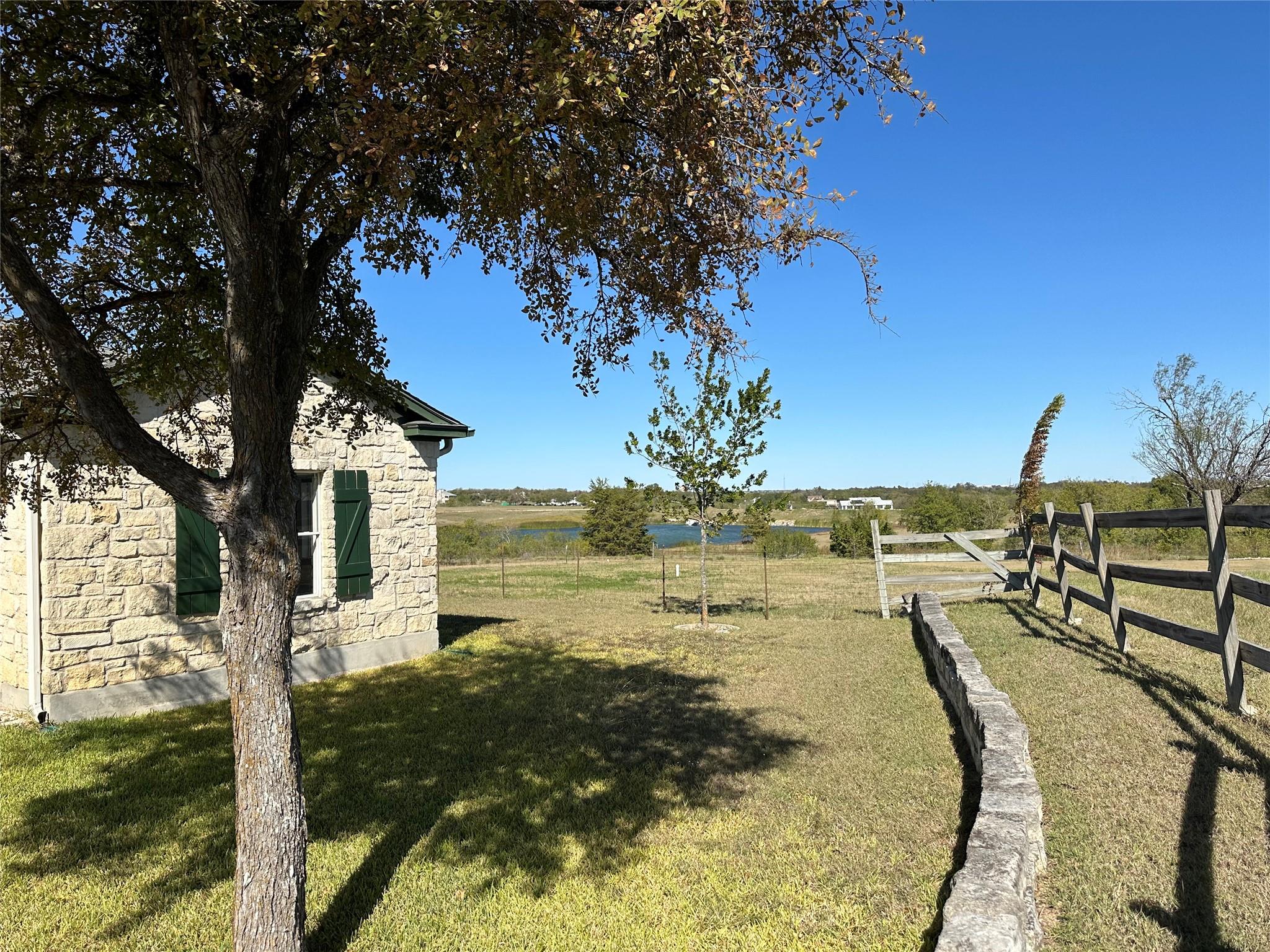 1644 county road 139, Hutto, TX 78634