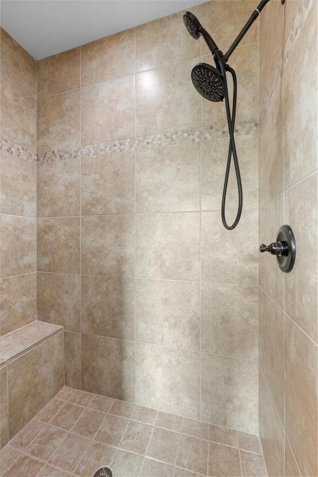 132 Mamalu Dr, Bastrop, TX 78602