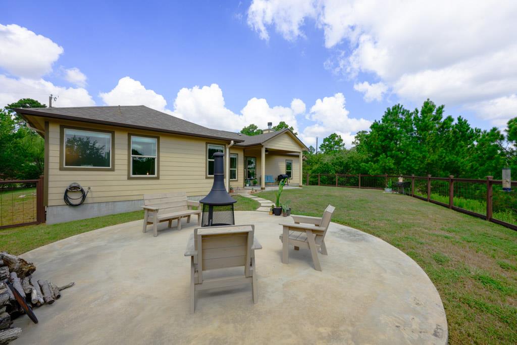 132 Mamalu Dr, Bastrop, TX 78602