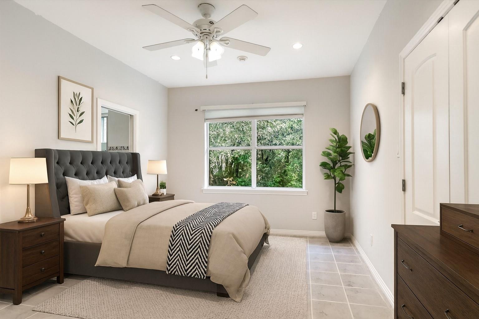 112 TWIN SADDLES Ln, Dripping Springs, TX 78620