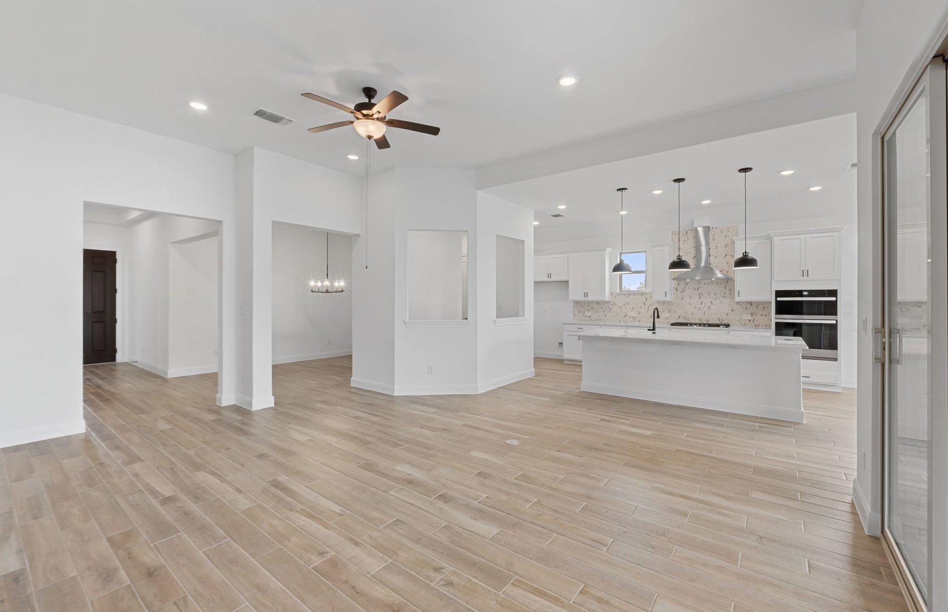 2933 Ottawa St, Leander, TX 78641