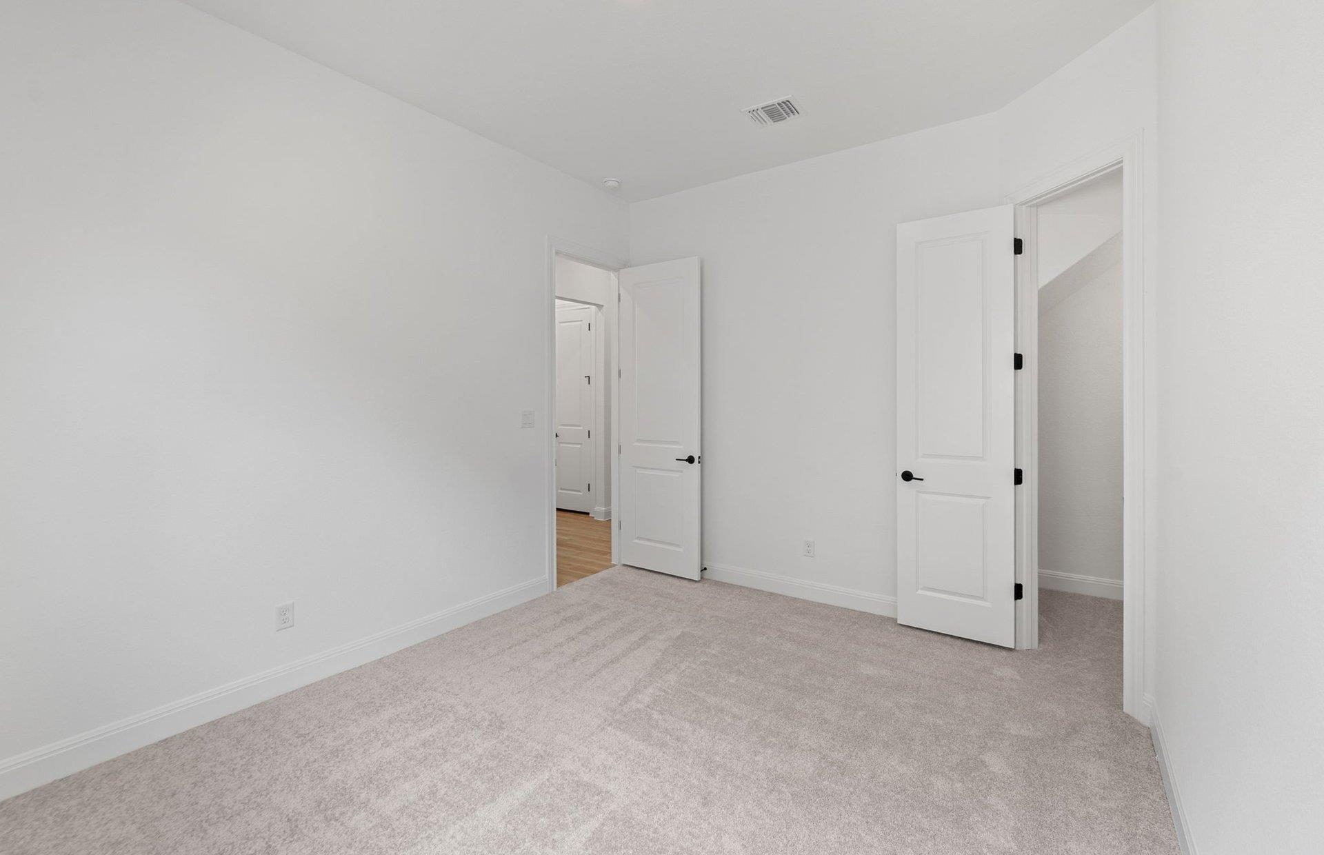 2933 Ottawa St, Leander, TX 78641