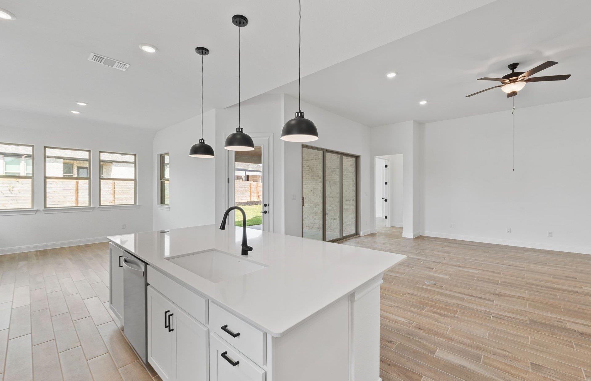 2933 Ottawa St, Leander, TX 78641