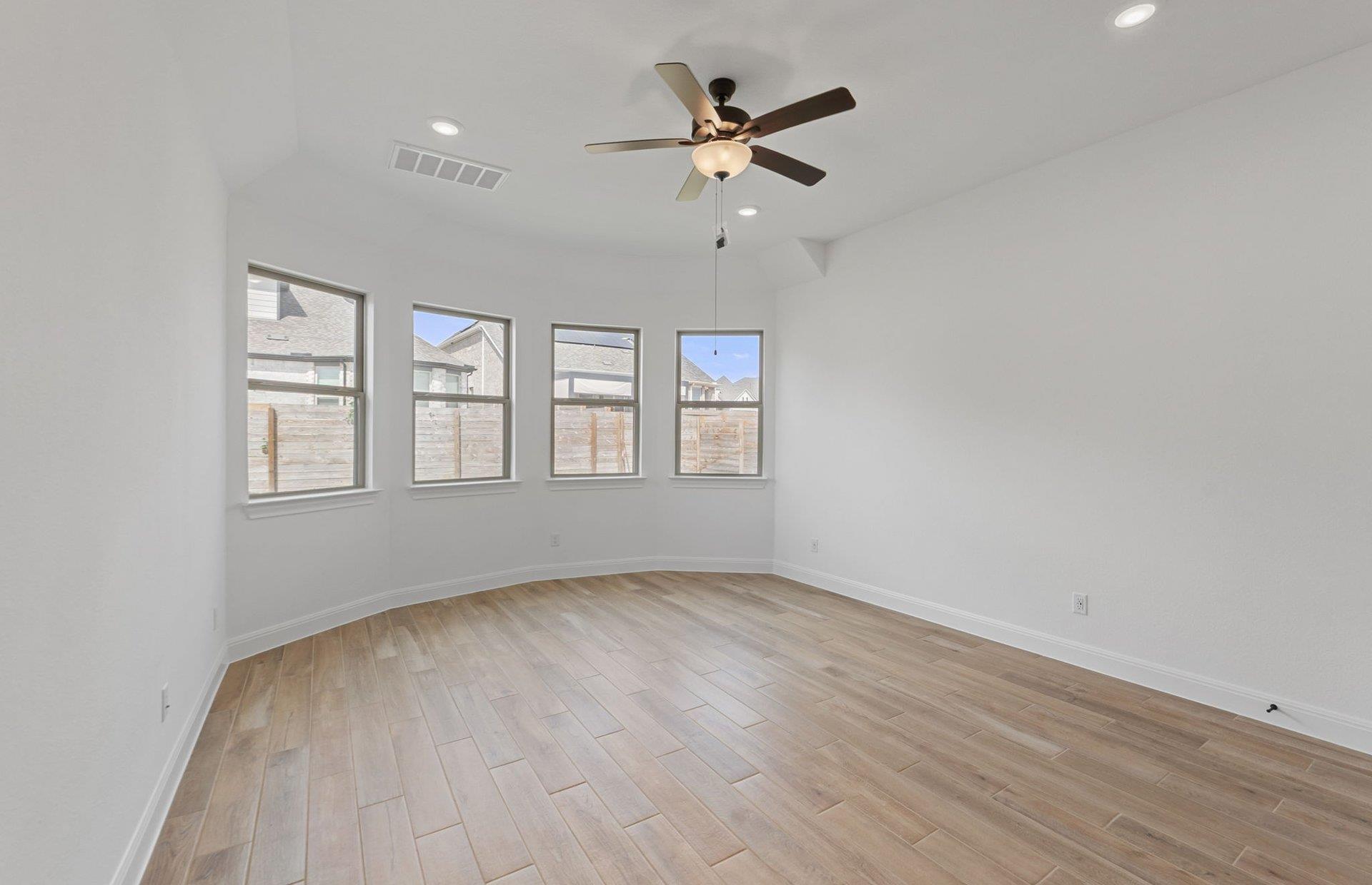 2933 Ottawa St, Leander, TX 78641