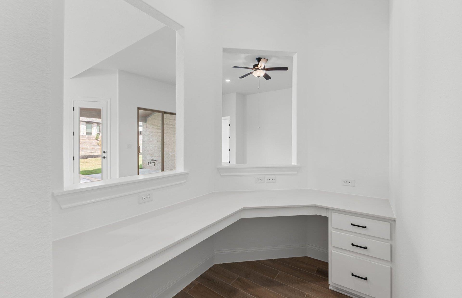 2933 Ottawa St, Leander, TX 78641