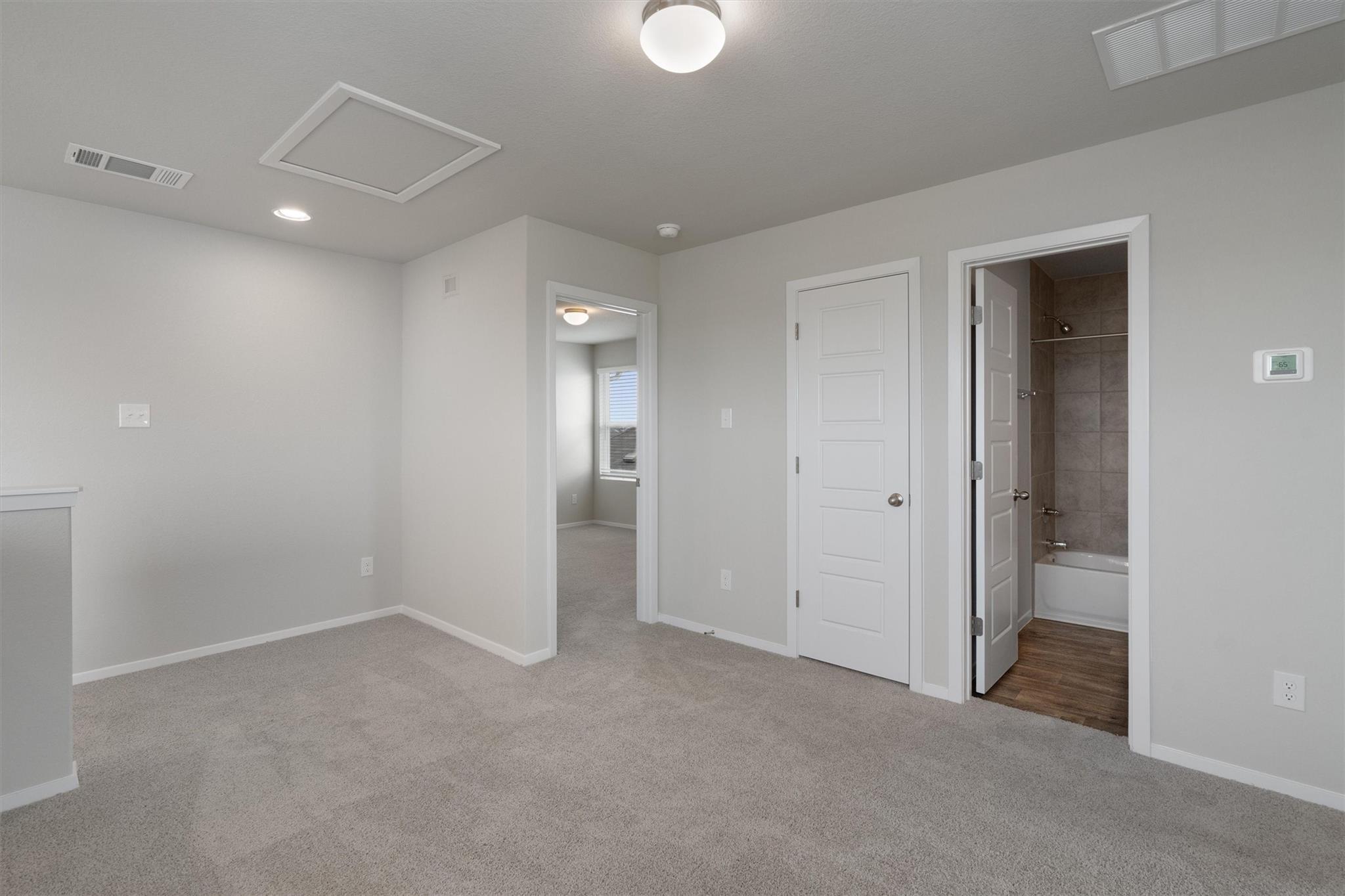 101 Keltic Dr, Kyle, TX 78640