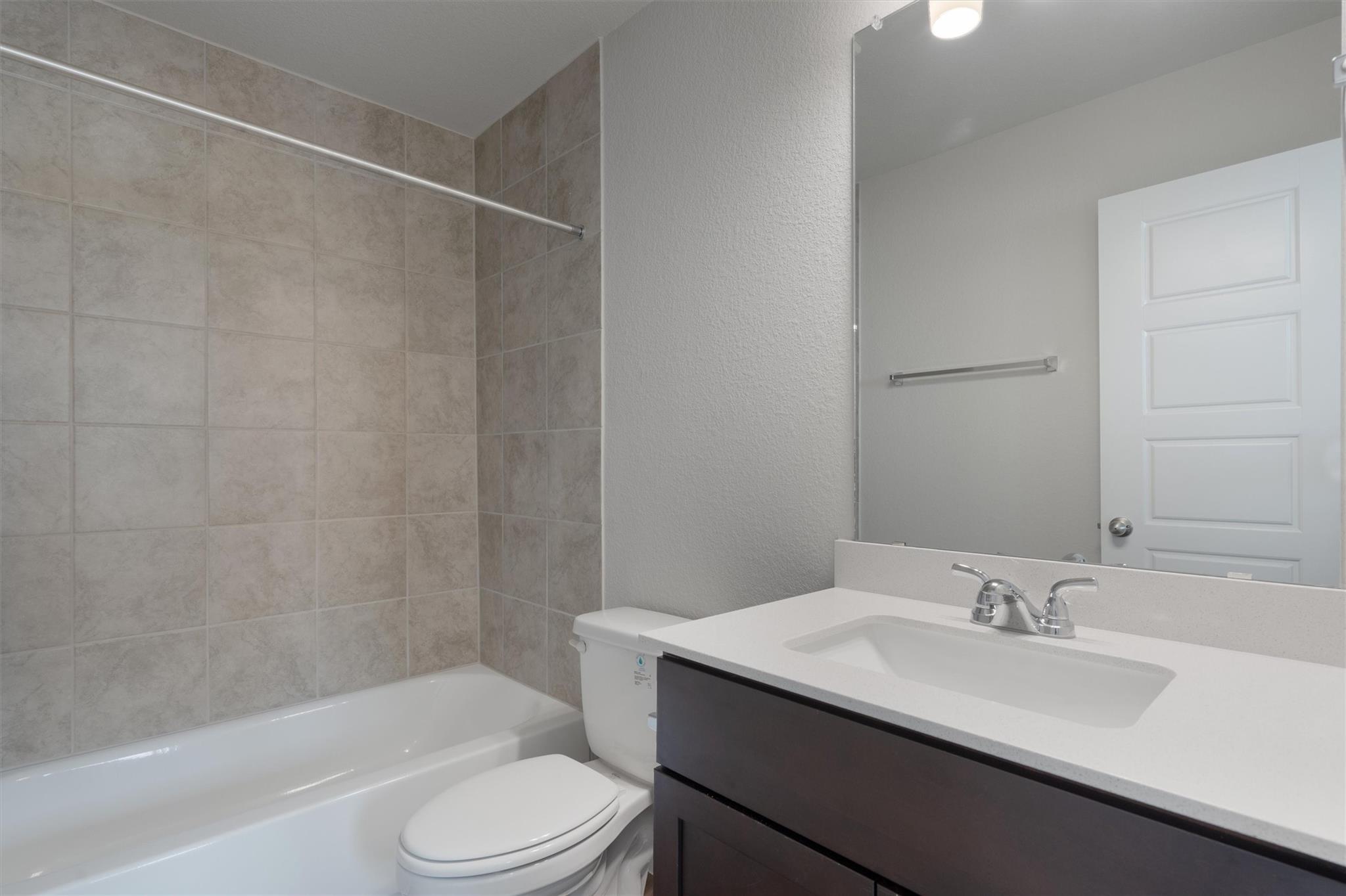 101 Keltic Dr, Kyle, TX 78640