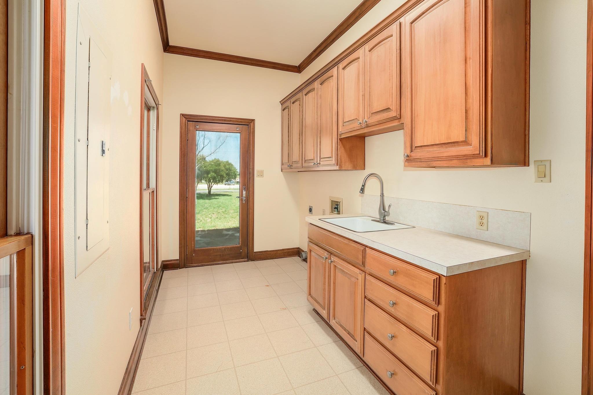 3900 Shell Rd, Georgetown, TX 78628