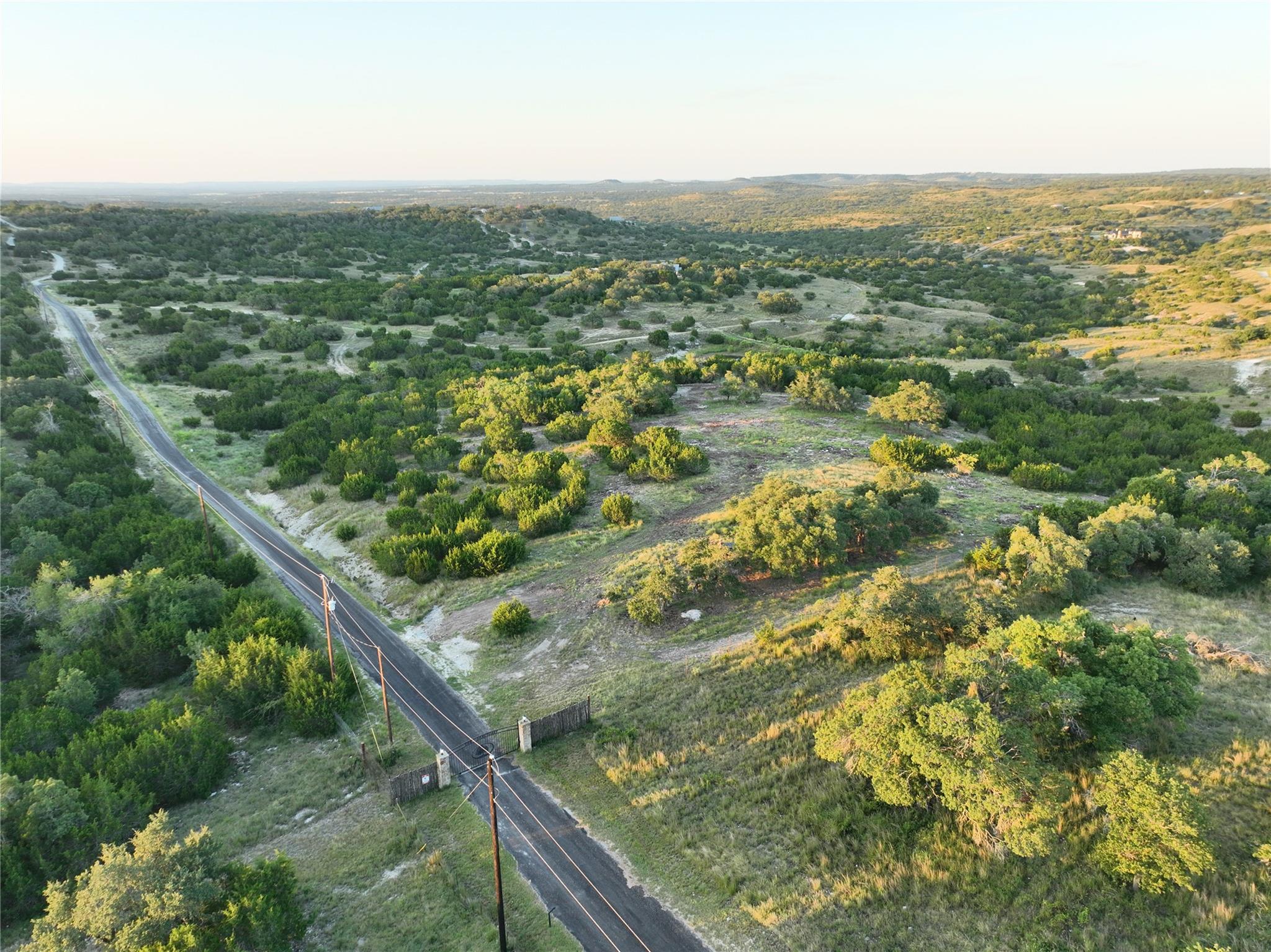 2 Sanctuary Ln, Blanco, TX 78606