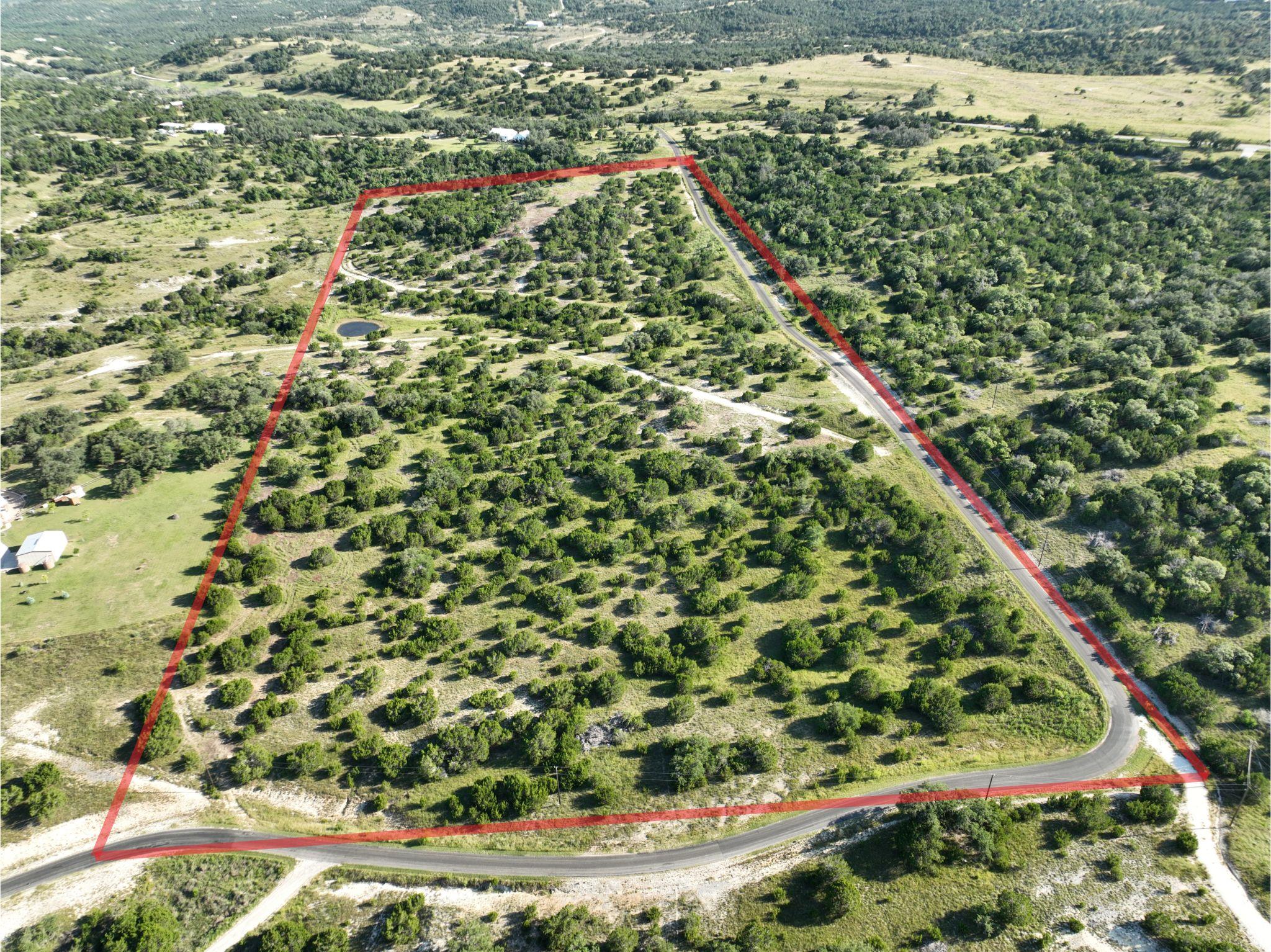 2 Sanctuary Ln, Blanco, TX 78606