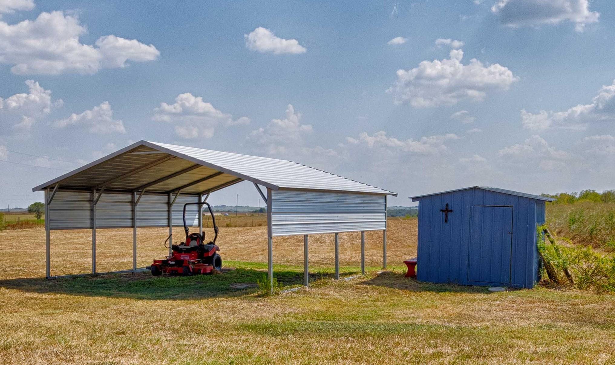 398 County Road 264 Rd, Moulton, TX 77975