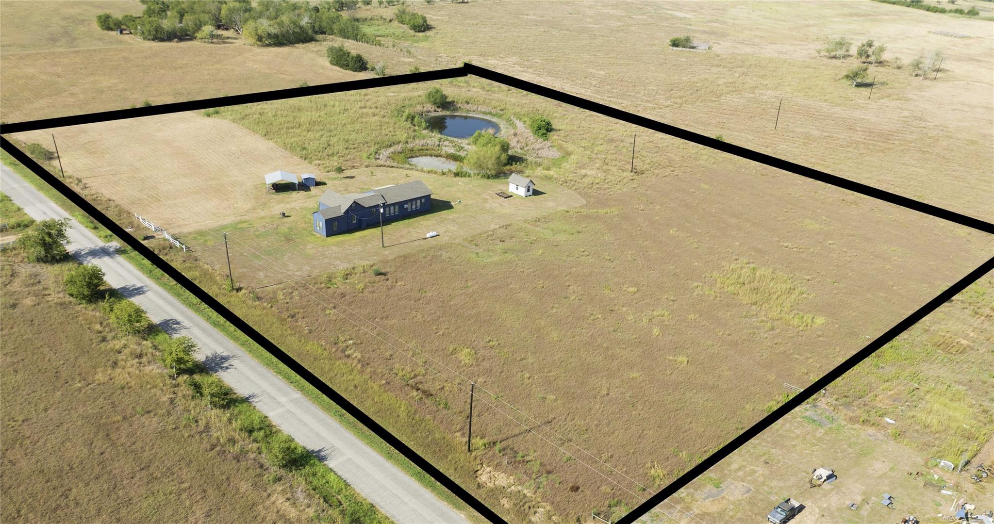 398 County Road 264 Rd, Moulton, TX 77975