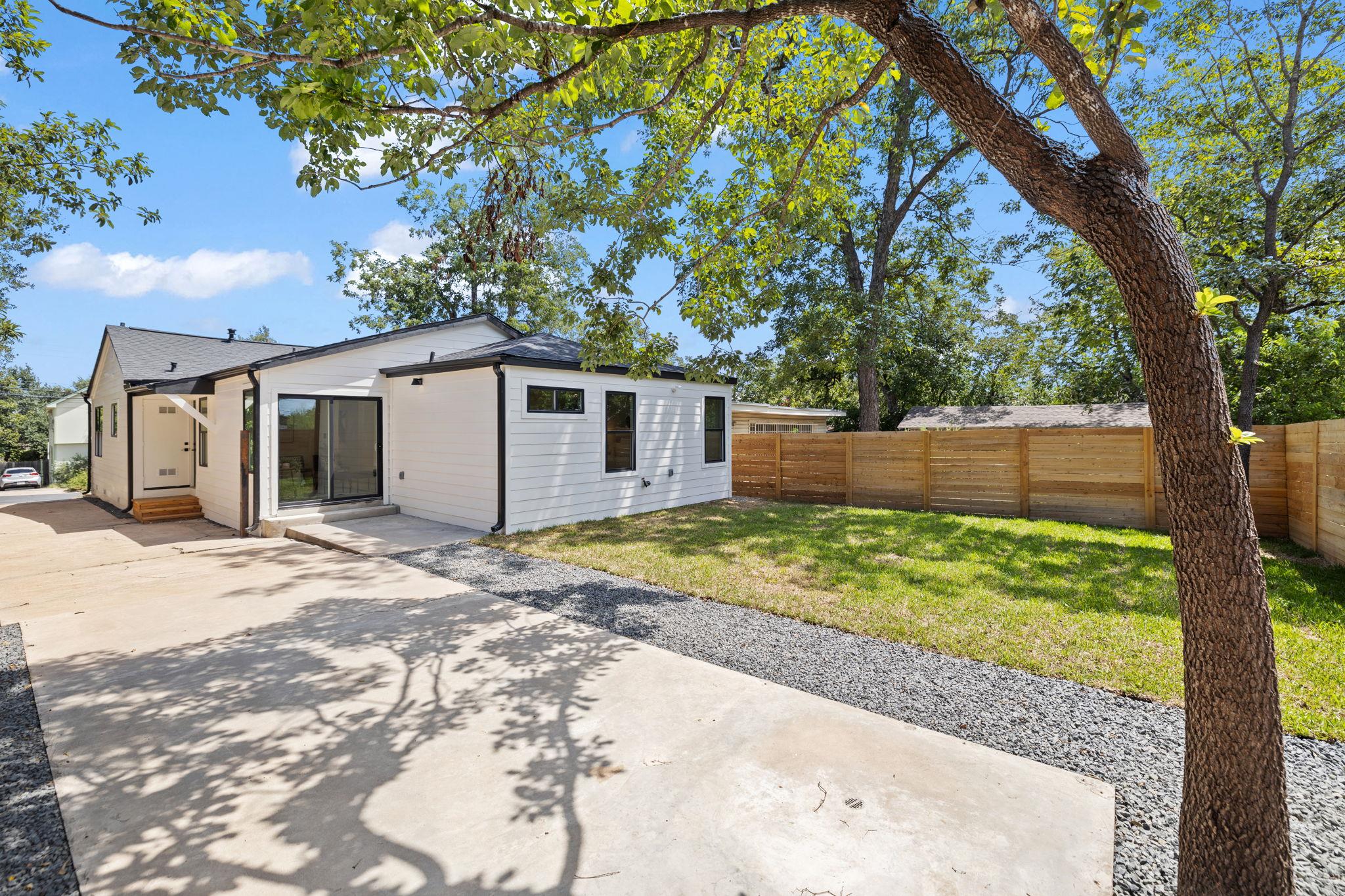 2009 Hamilton Ave, Austin, TX 78702