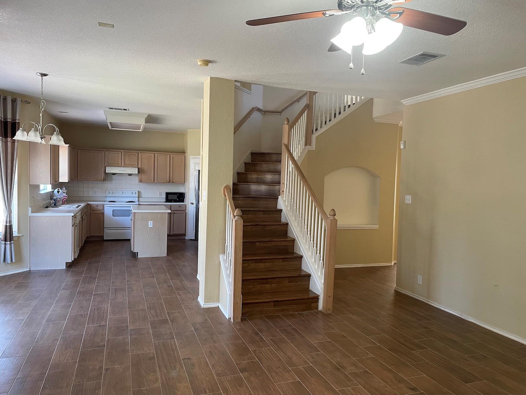 5000 Cleves St, Round Rock, TX 78681