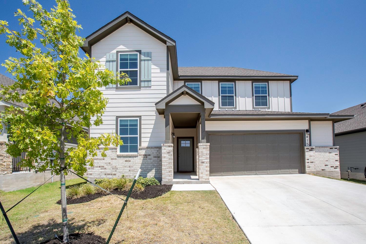 415 Brooks Ranch Dr, Kyle, TX 78640