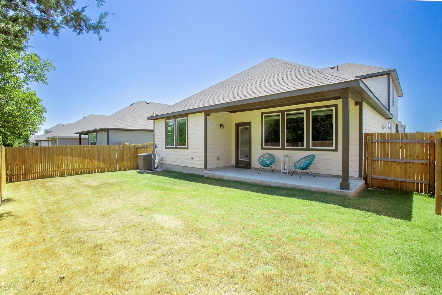 415 Brooks Ranch Dr, Kyle, TX 78640