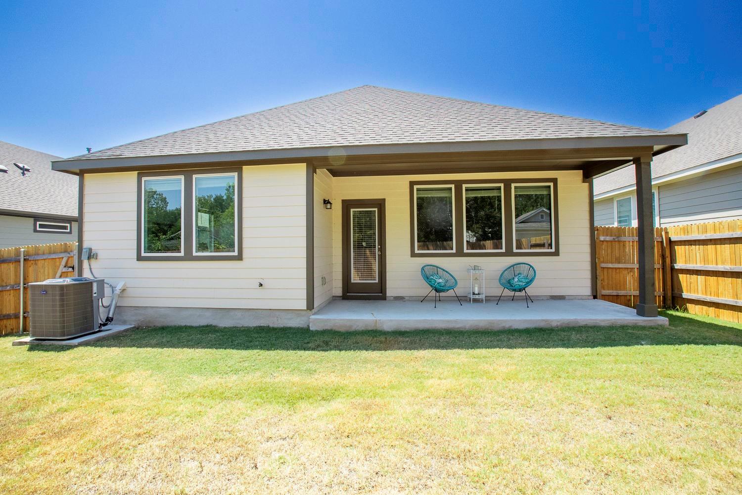 415 Brooks Ranch Dr, Kyle, TX 78640