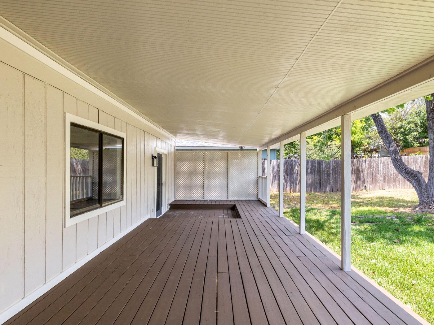 2609 MARKET GARDEN Ln, Austin, TX 78745