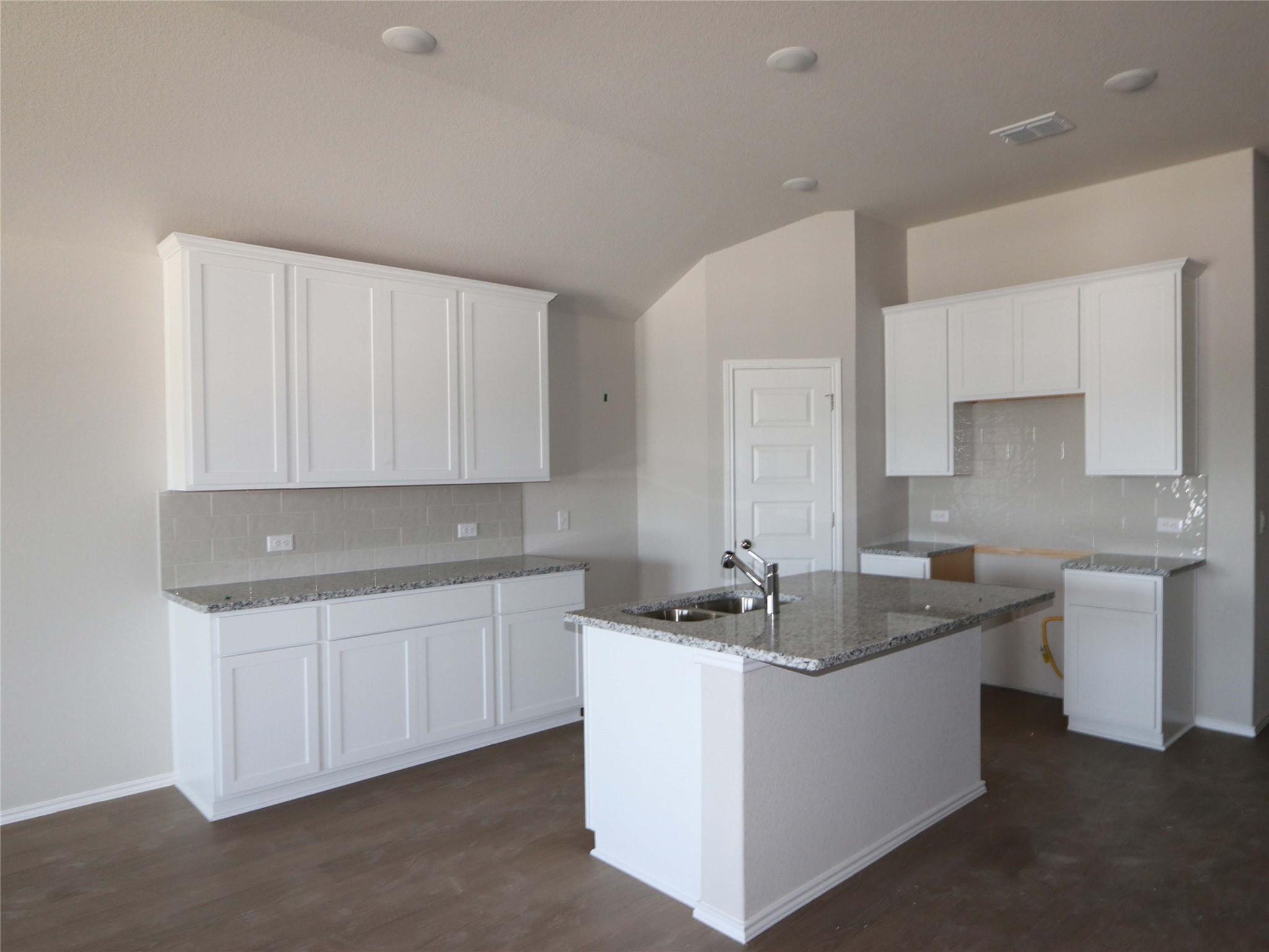 9208 Corvallis Dr, Austin, TX 78747