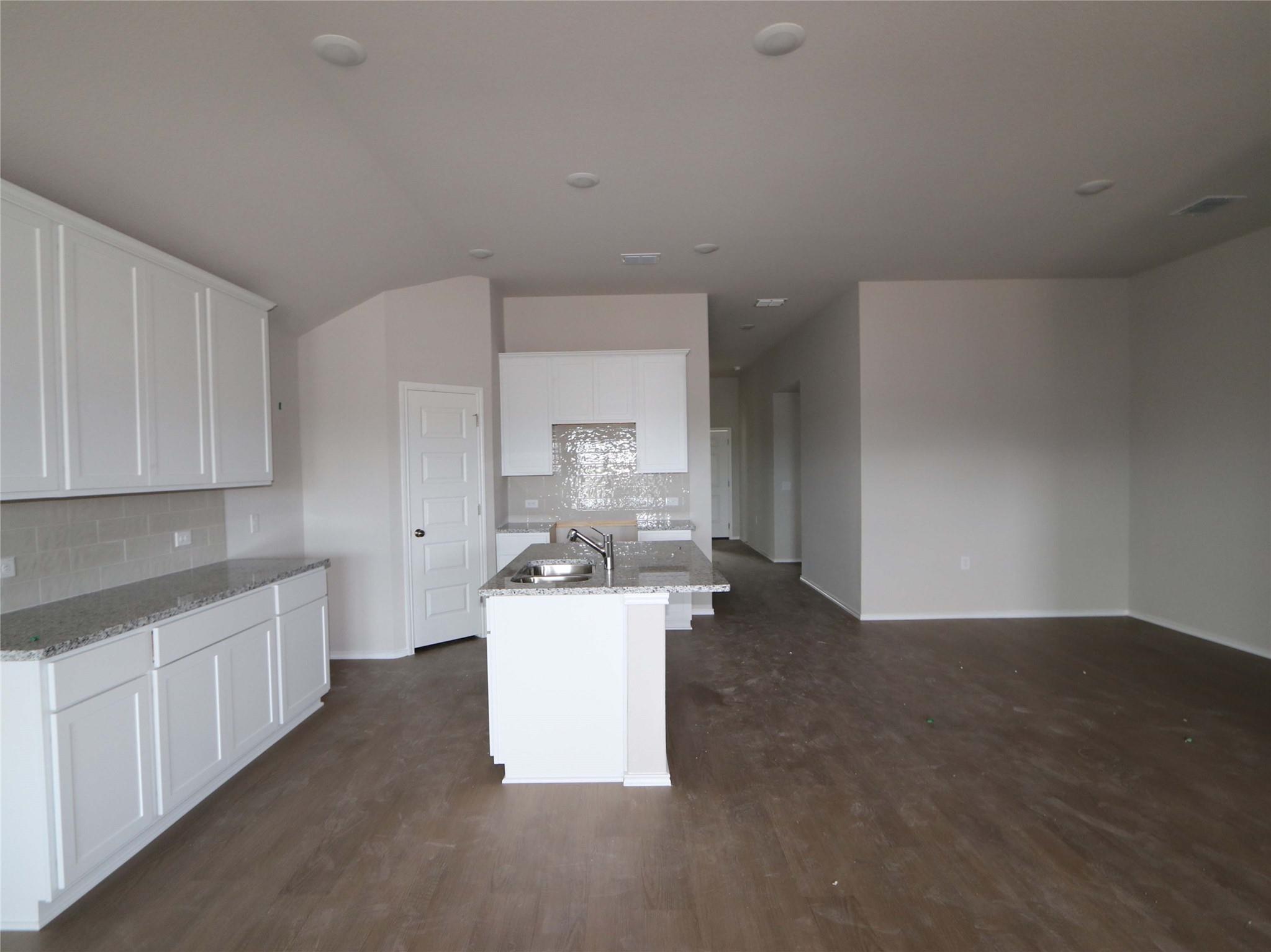 9208 Corvallis Dr, Austin, TX 78747