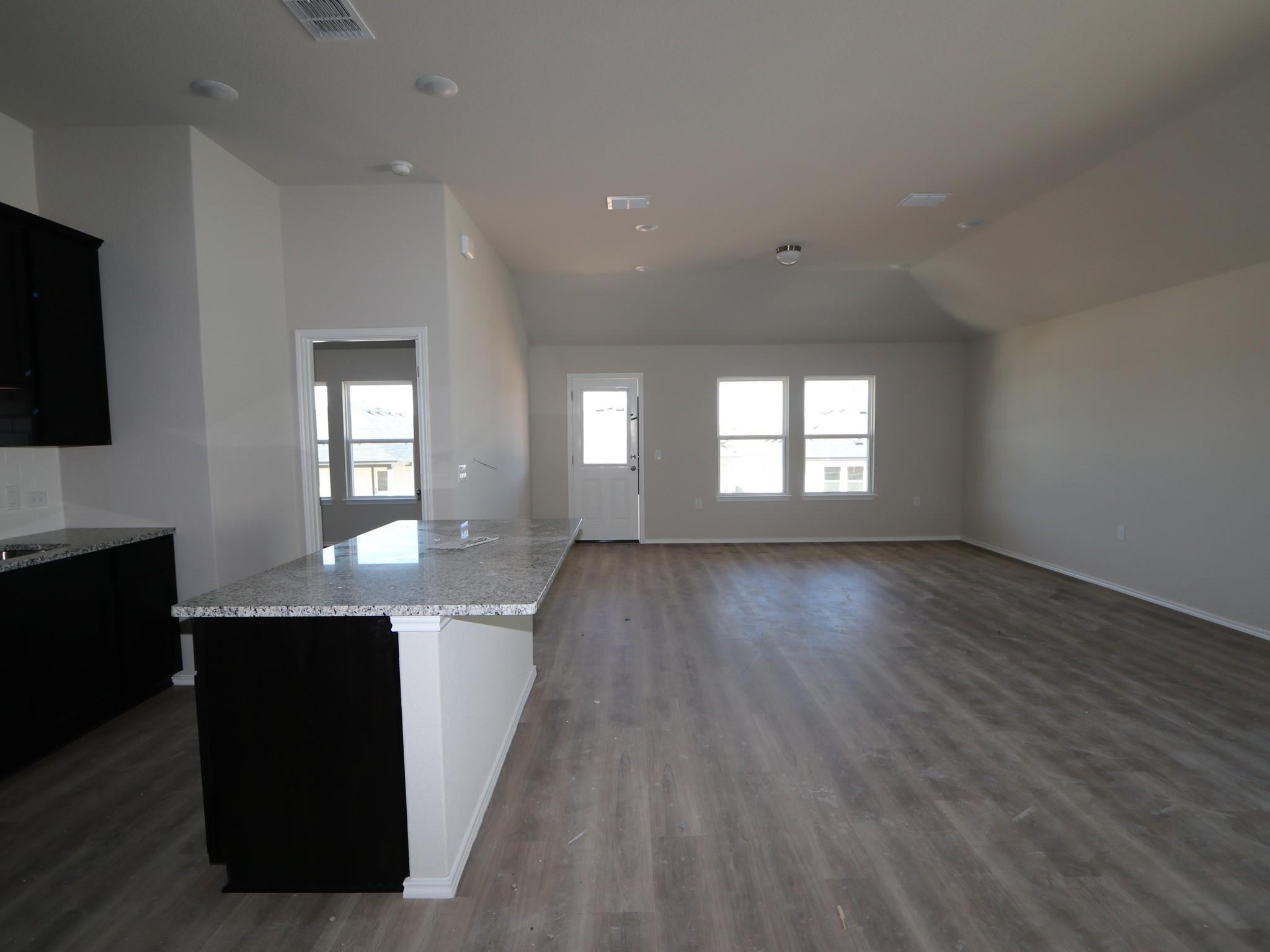 9212 Corvallis Dr, Austin, TX 78747