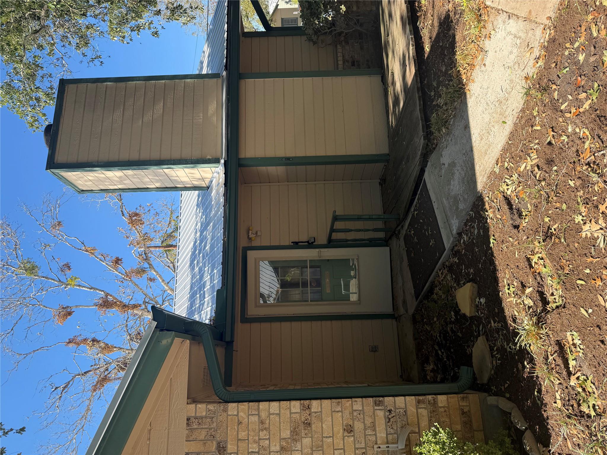 728 W San Antonio St # 108 A, Lockhart, TX 78644