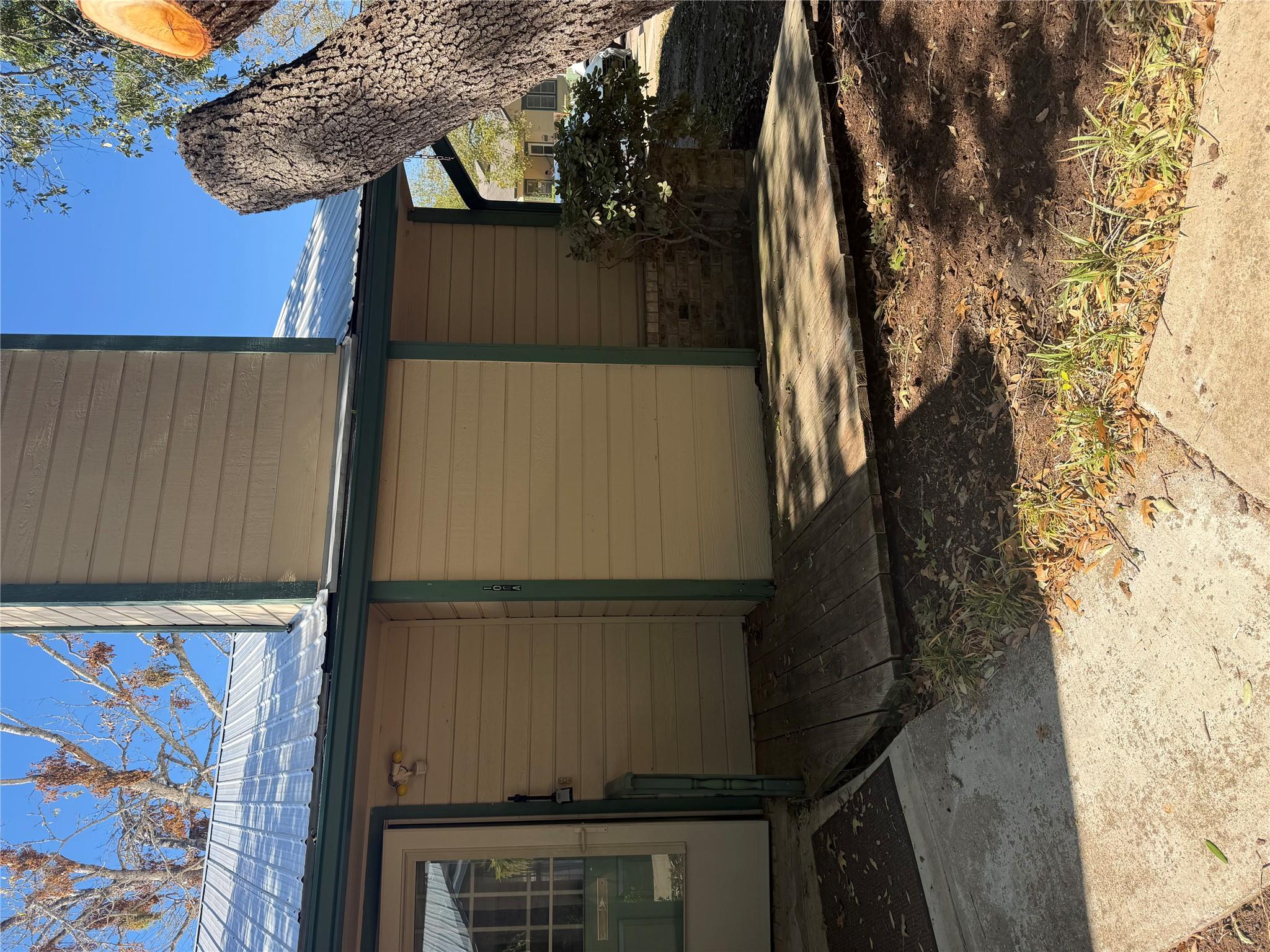 728 W San Antonio St # 108 A, Lockhart, TX 78644