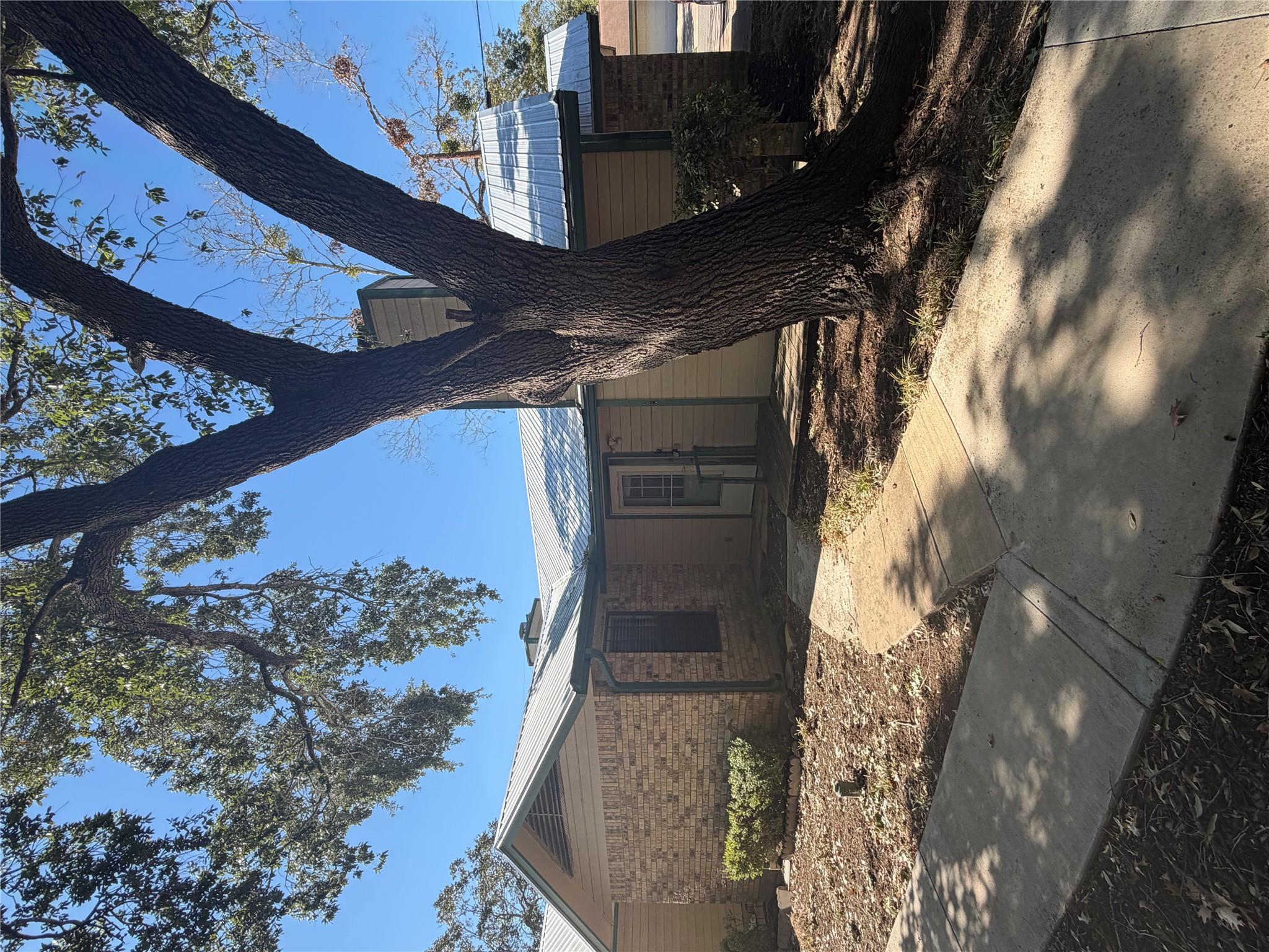 728 W San Antonio St # 108 A, Lockhart, TX 78644