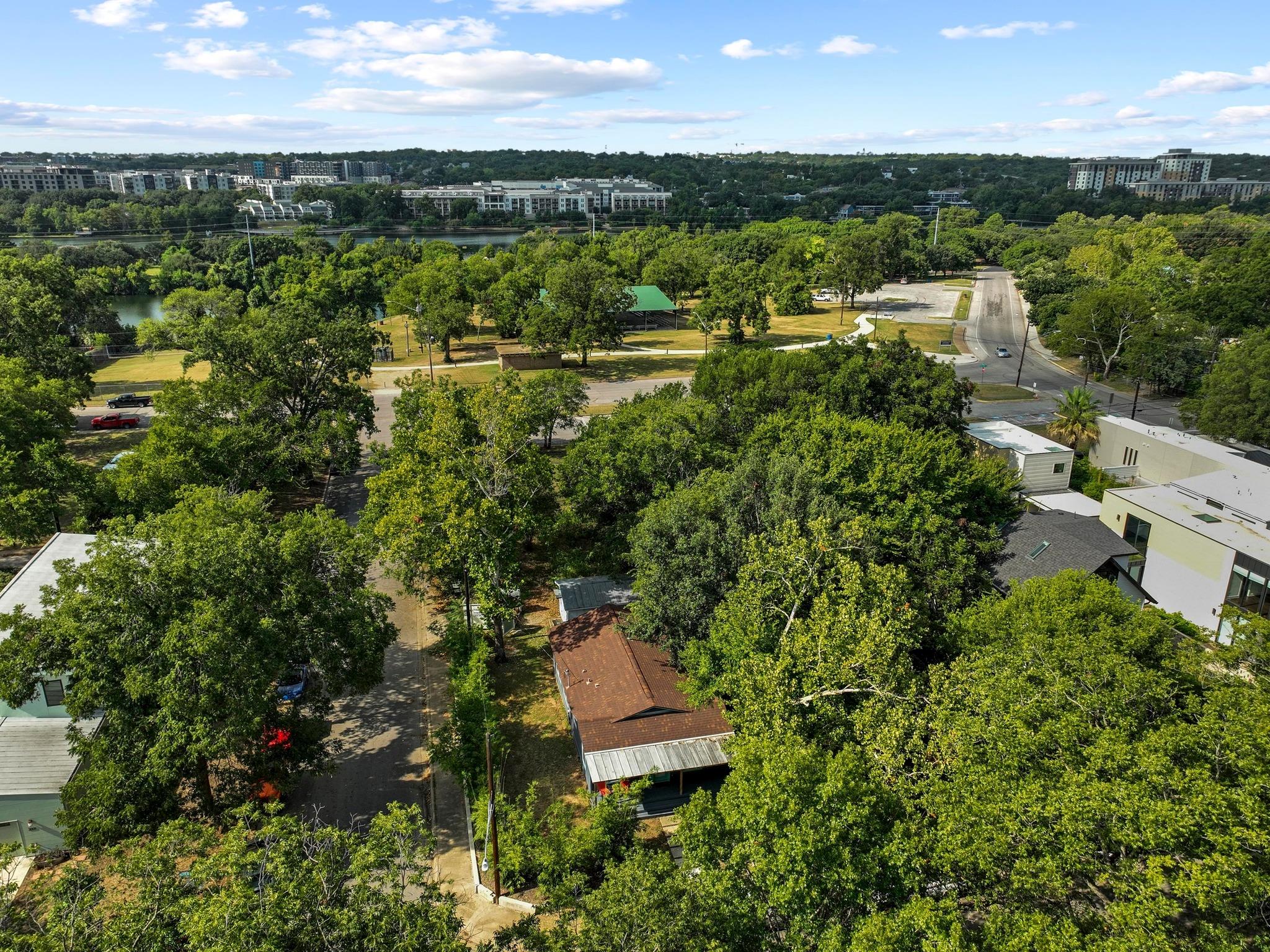 1911 Riverview St # A, Austin, TX 78702