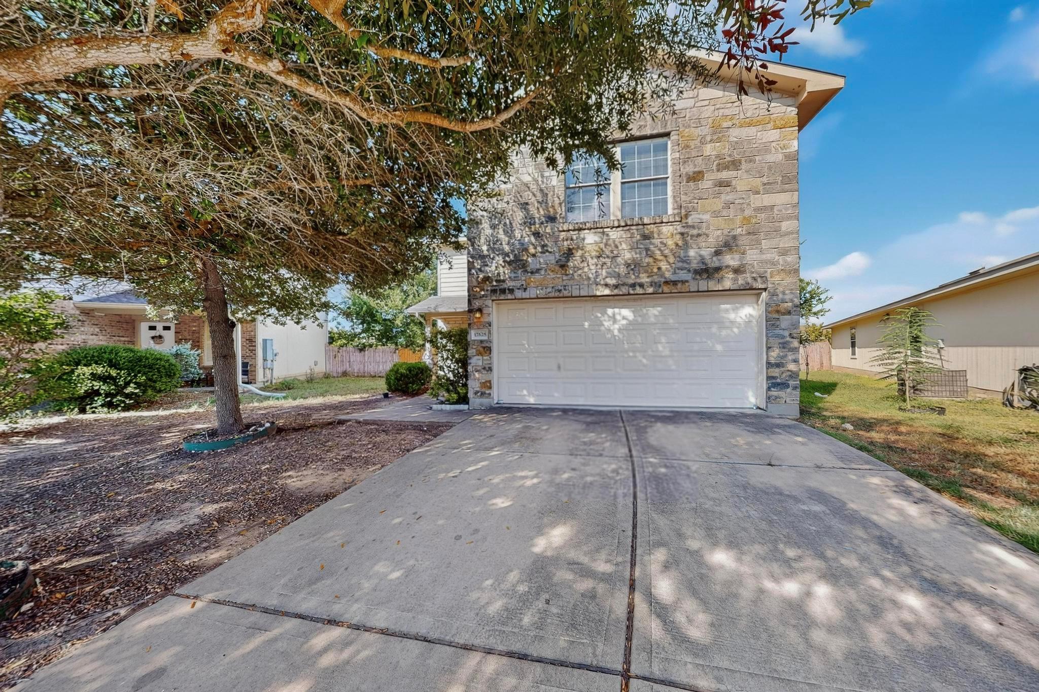 12628 Saint Mary Dr, Manor, TX 78653