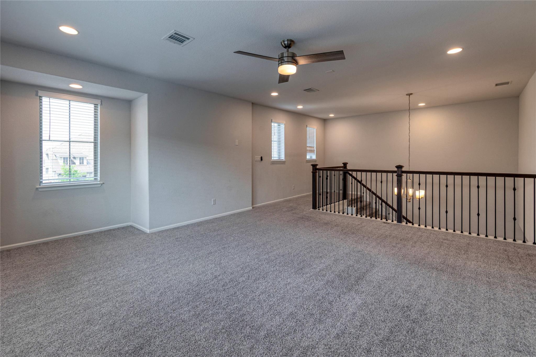 125 Rangel Dr, Liberty Hill, TX 78642