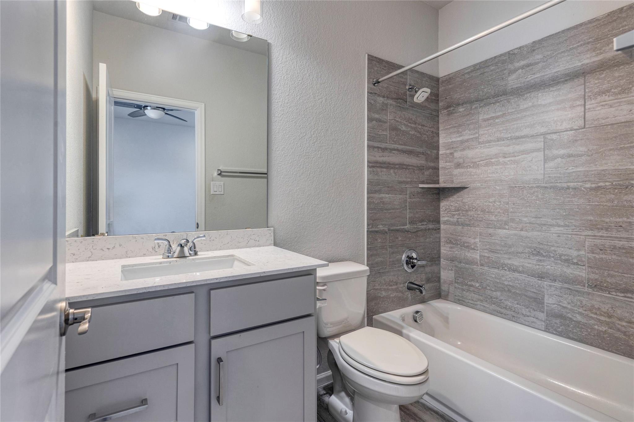 125 Rangel Dr, Liberty Hill, TX 78642