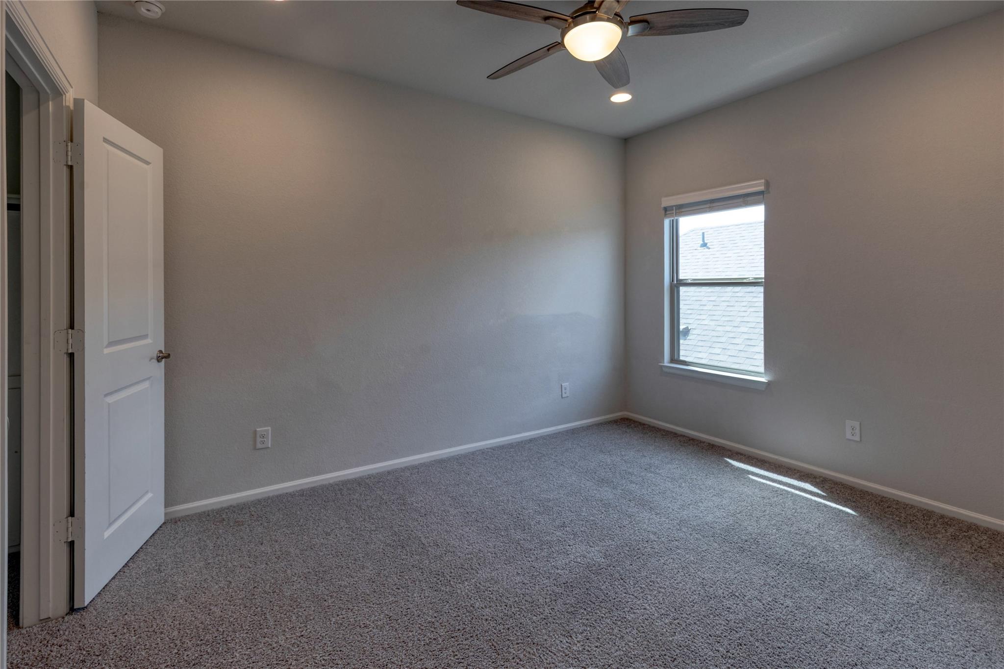 125 Rangel Dr, Liberty Hill, TX 78642