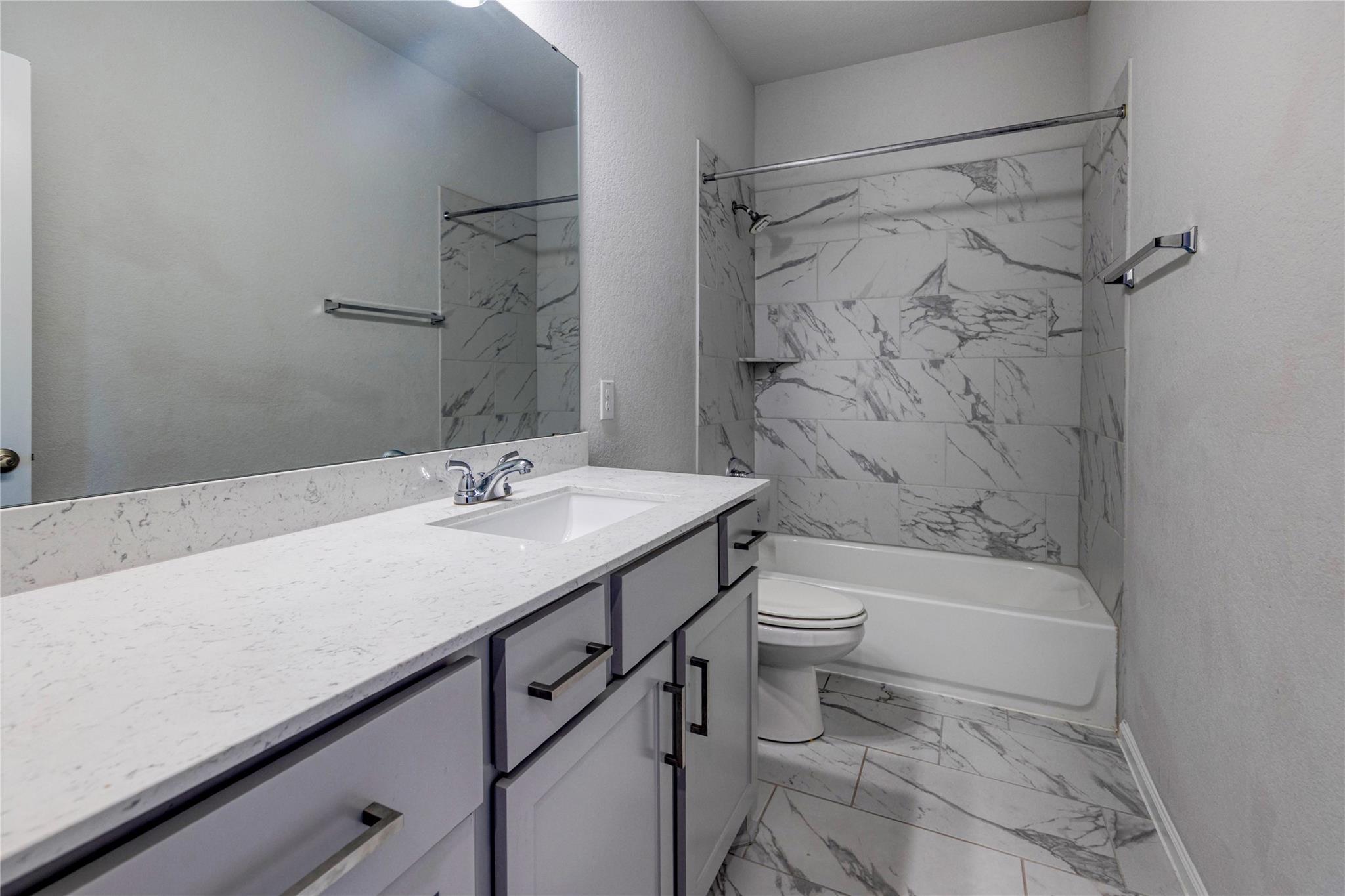 125 Rangel Dr, Liberty Hill, TX 78642